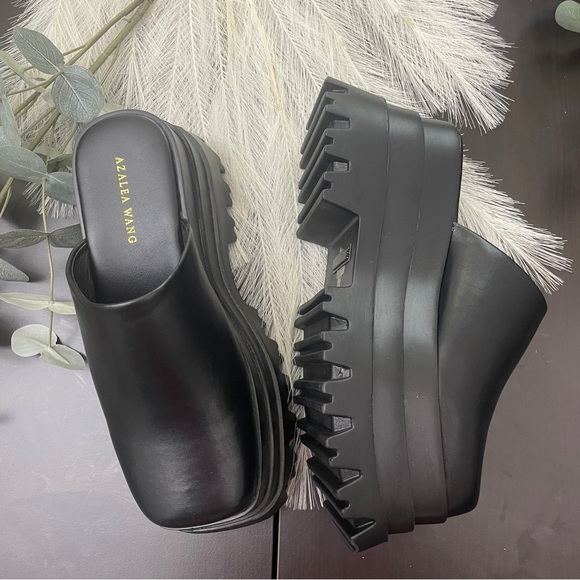 NWT AKIRA Azalea Wang Platform Wedges - Picture 4 of 5
